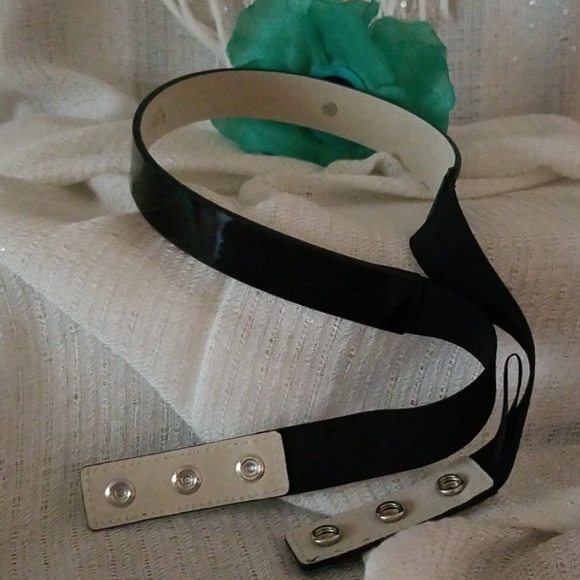 Belt - Picture 2 of 2